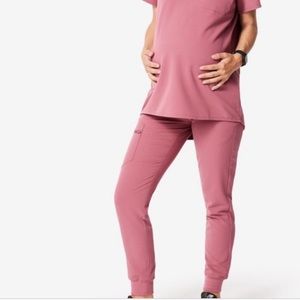 Zamora Maternity Jogger Scrub Pants